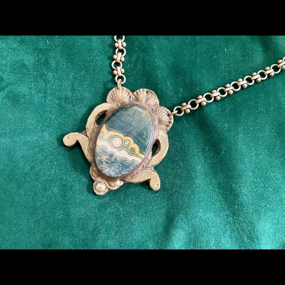 Antique Stone Necklace - Picture 2 of 4